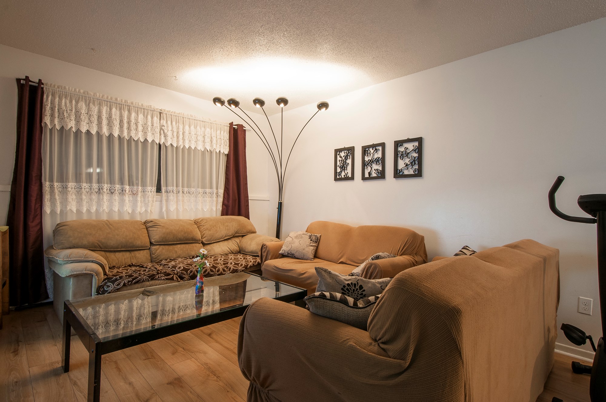 295 Main Avenue, Halifax